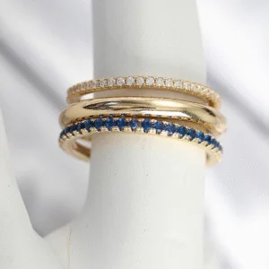 3er-Set Damenringe – Goldfarbe mit funkelnden Zirkonsteinen (Größe 17–18)