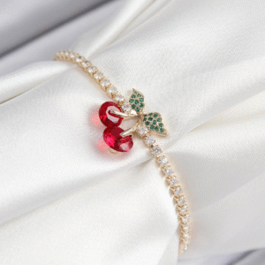 Süßes Kristall-Armband mit Kirsch-Anhänger – Nickel Free | Gold Farbe Trendiges Fashion-Armband